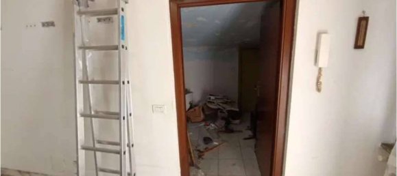 2 bedrooms Apartment in Cirimido, Italy No. 6220 11