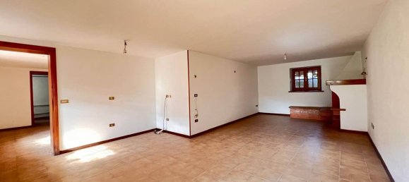 5 rooms Villa in Castel Goffredo, Italy No. 6342 44