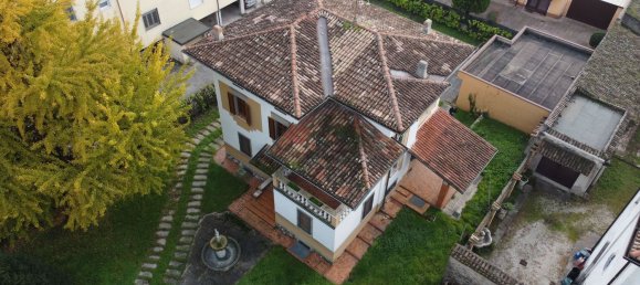 5 rooms Villa in Castel Goffredo, Italy No. 6342 15
