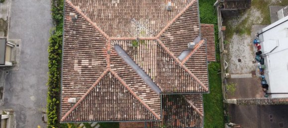 5 rooms Villa in Castel Goffredo, Italy No. 6342 4