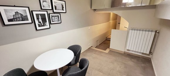 2 Schlafzimmer Wohnung in Modena, Italy, Nr. 353653 3