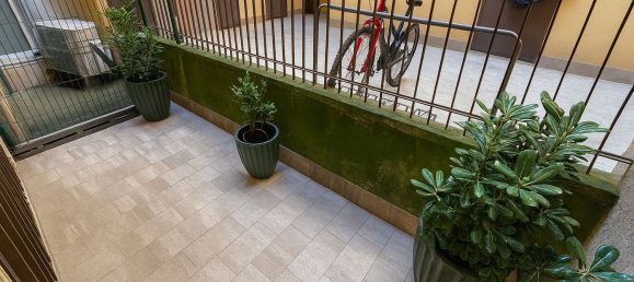 2 Schlafzimmer Wohnung in Modena, Italy, Nr. 353653 13