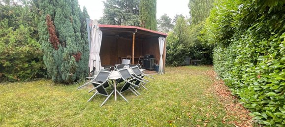 2 bedrooms House in Senlis, France No. 251795 16