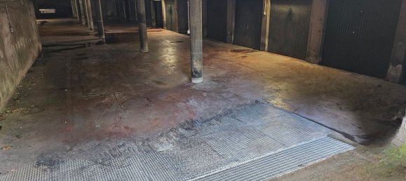 12m² Garage in Varese, Italy No. 364851 3