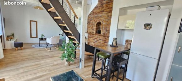 Casa de 3 dormitorios en Luzarches, France No. 303384 2