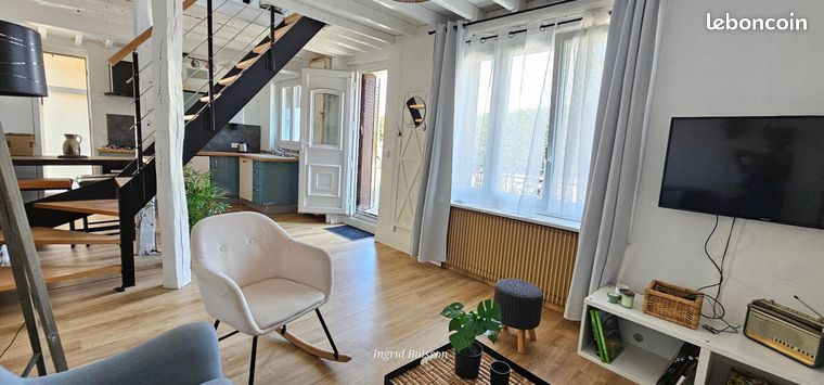 Casa de 3 dormitorios en Luzarches, France No. 303384