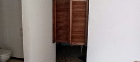 2 bedrooms House in Saint-Cyprien, France No. 304747 11