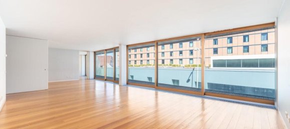 Apartamento de 4 dormitorios en Lisbon, Portugal No. 333346 45