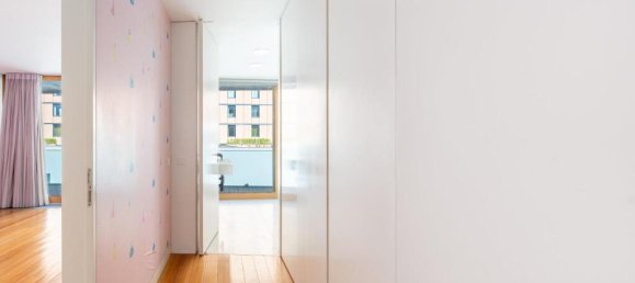 Apartamento de 4 dormitorios en Lisbon, Portugal No. 333346 16