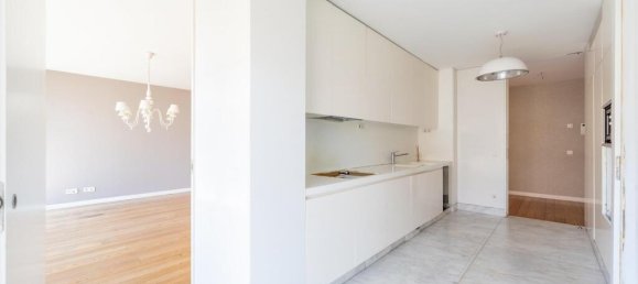 Apartamento de 4 dormitorios en Lisbon, Portugal No. 333346 42