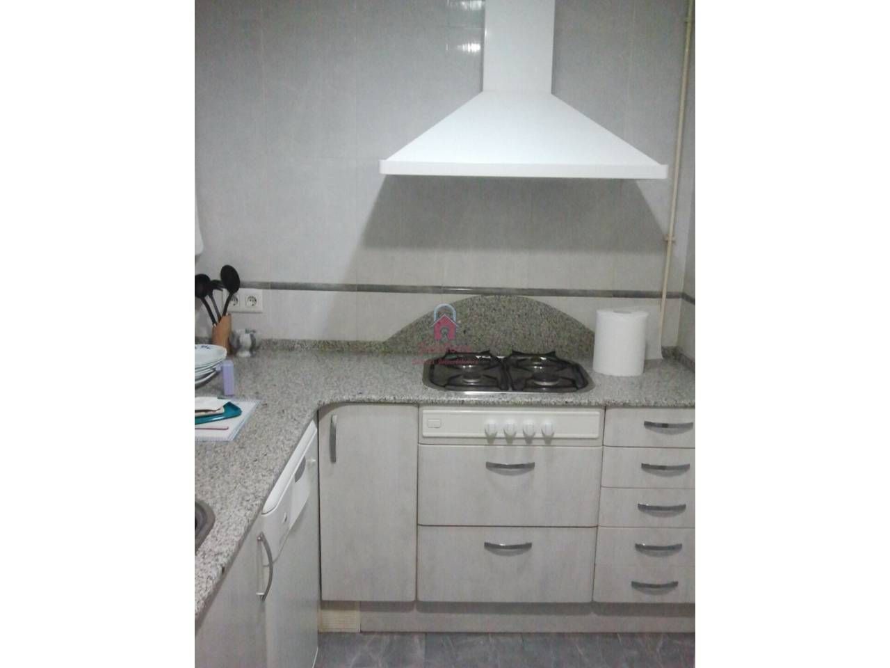 Apartamento de 4 dormitorios en Sabadell, Spain No. 234342