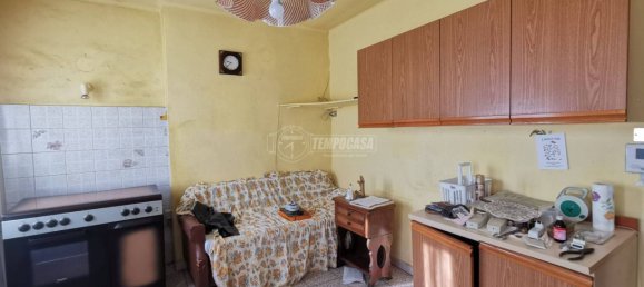 3 bedrooms House in Cuorgnè, Italy No. 63176 4