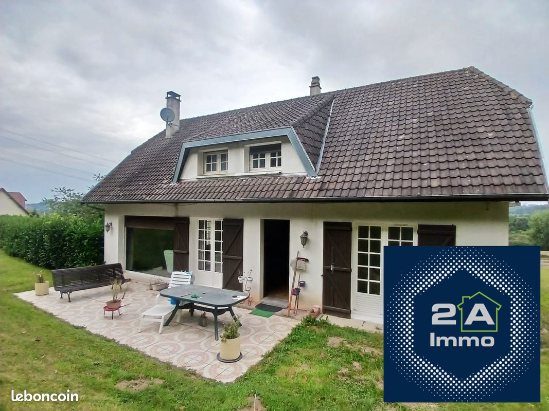 5 bedrooms House in Seine-Maritime, France No. 358785