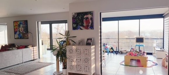 Casa de 5 dormitorios en Amilly, France No. 331044 3