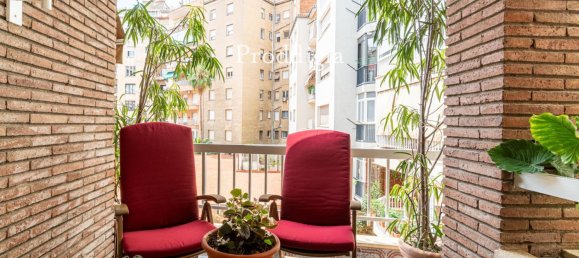 4 bedrooms Apartment in Barcelona, Spain No. 181869 2