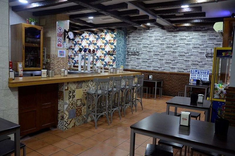  عقار تجاري في Granada, Spain رقم 221919