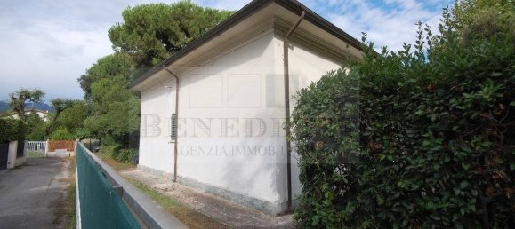 3 bedrooms Villa in Pietrasanta, Italy No. 280678 19
