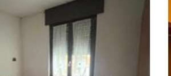 3 rooms Apartment in Nova Milanese, Italy No. 179764 5