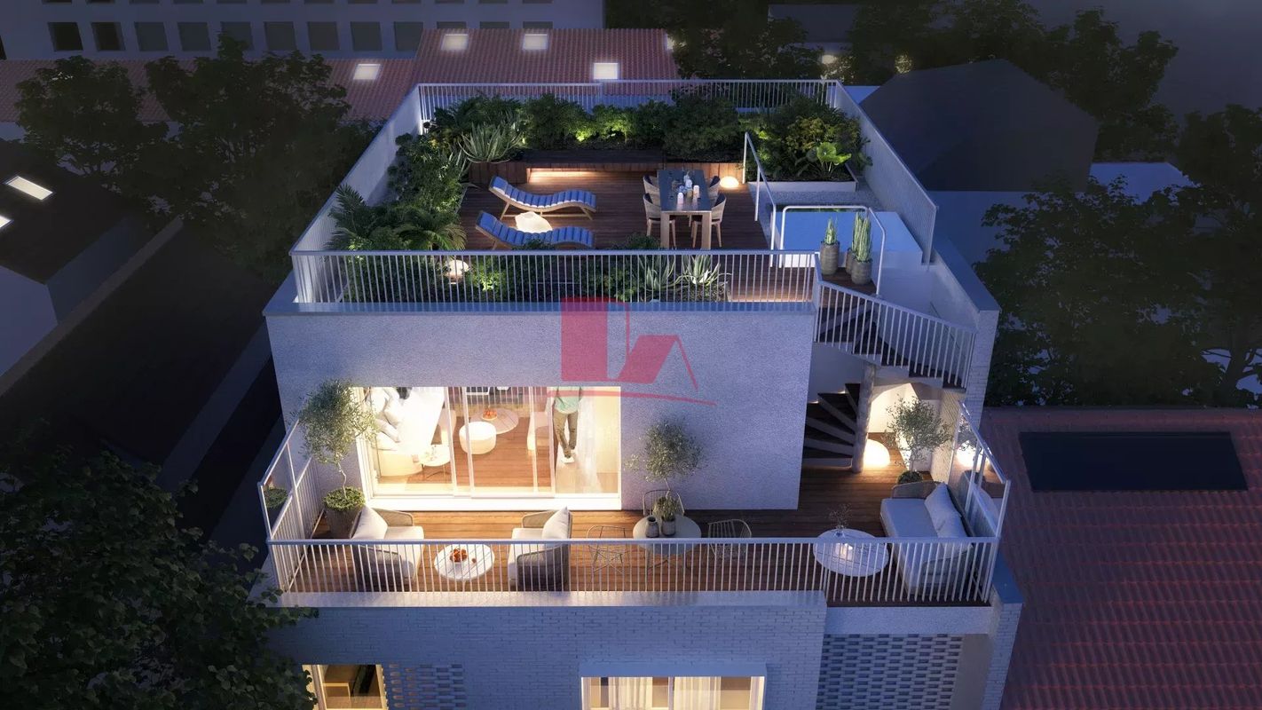 3 bedrooms Duplex in Issy-les-Moulineaux, France No. 136748