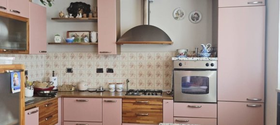 4 rooms Apartment in Turin, Italy No. 265978 17