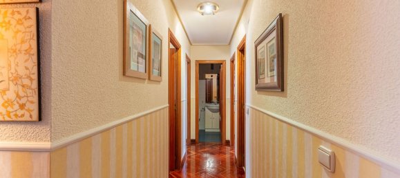 3 bedrooms Apartment in Santander, Spain No. 153421 8