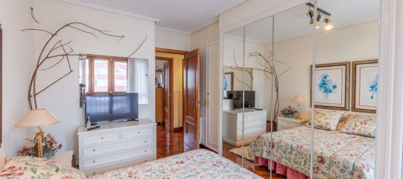 3 bedrooms Apartment in Santander, Spain No. 153421 13