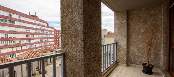 3 bedrooms Apartment in Santander, Spain No. 153421 7