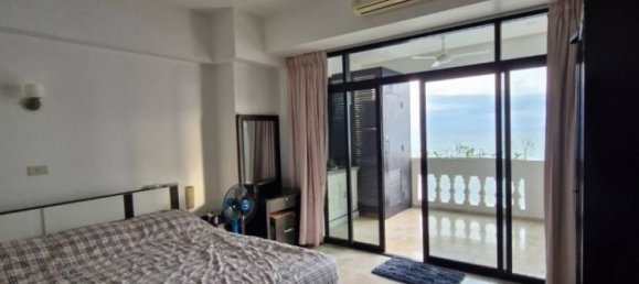 2 bedrooms Condo in Pattaya, Thailand No. 25048 2