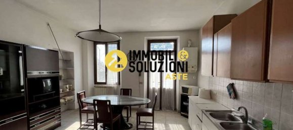 3غرفة شقة في Mortara, Italy رقم 94149 15