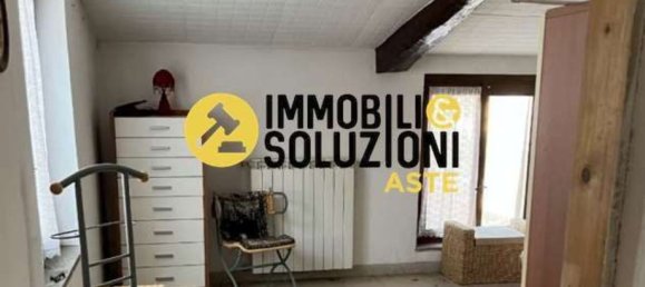 3غرفة شقة في Mortara, Italy رقم 94149 22