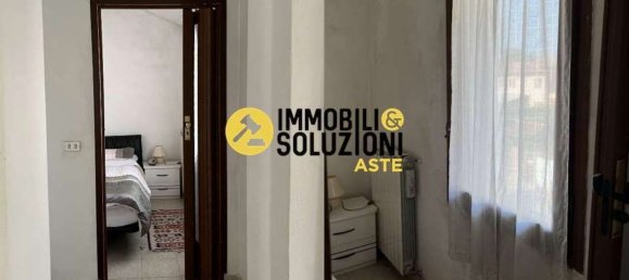 3غرفة شقة في Mortara, Italy رقم 94149 21