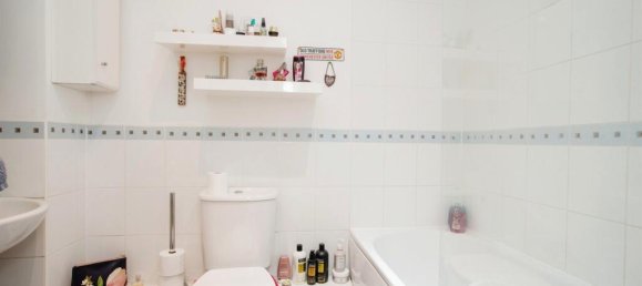 1 bedroom Apartment in Watford, United Kingdom No. 6163 23