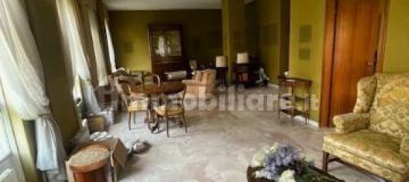 4 bedrooms Apartment in Rome, Italy No. 373532 21