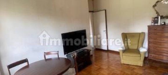 4 bedrooms Apartment in Rome, Italy No. 373532 3