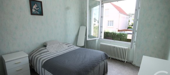 2 bedrooms House in Saint-Jean-de-la-Ruelle, France No. 222681 13