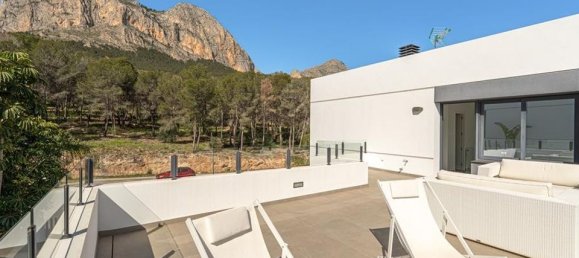5 bedrooms Villa in Polop, Spain No. 170295 16
