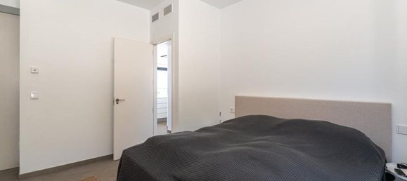 5 bedrooms Villa in Polop, Spain No. 170295 4