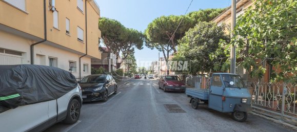 7 rooms House in Misano Adriatico, Italy No. 71962 6