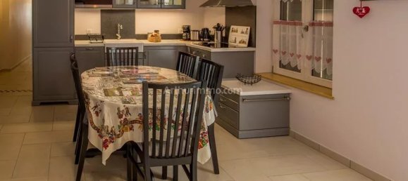 10-Zimmer Gebäude in Colmar, France, Nr. 275113 4