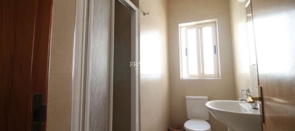 3 bedrooms Apartment in Sliema, Malta No. 9057 20