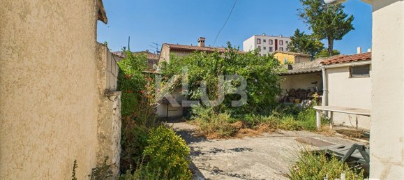 Casa de 2 dormitorios en Marseille, France No. 278337 2
