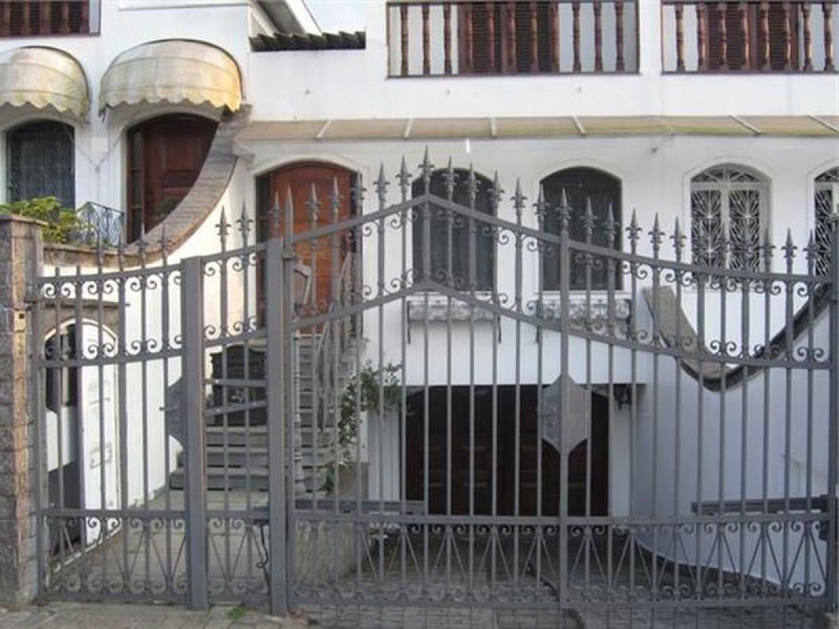 Casa de 3 dormitorios en Sao Paulo, Brazil No. 559844