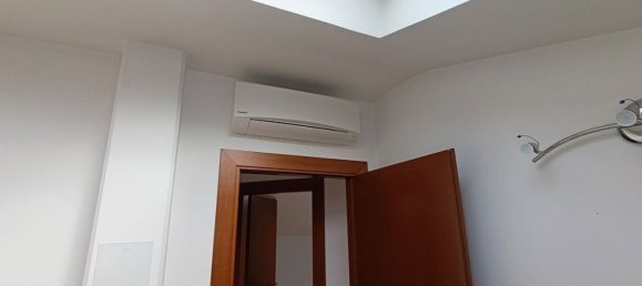 2 rooms Penthouse in Langhirano, Italy No. 20360 3