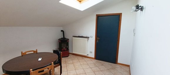 2 rooms Penthouse in Langhirano, Italy No. 20360 8