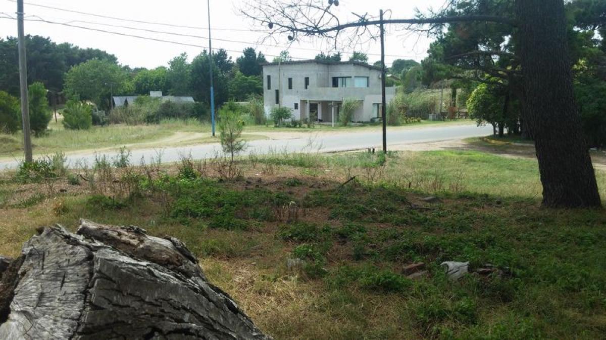  Land in Mar del Plata, Argentina No. 120095