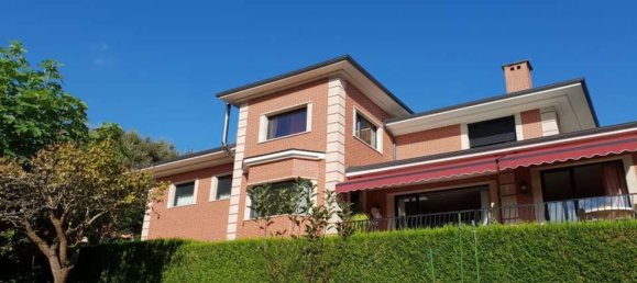 7 bedrooms House in Basque Autonomous Community, Spain No. 157034 2