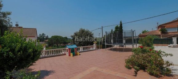 4 bedrooms House in Barcelona, Spain No. 162719 2