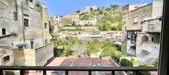 1 Schlafzimmer Wohnung in Naples, Italy, Nr. 218755 6