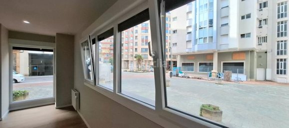 Apartamento de 2 dormitorios en Vigo, Spain No. 140952 17