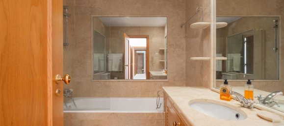 3 bedrooms Duplex in Cascais, Portugal No. 142869 14